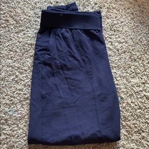 Navy blue lulu lemon sweats